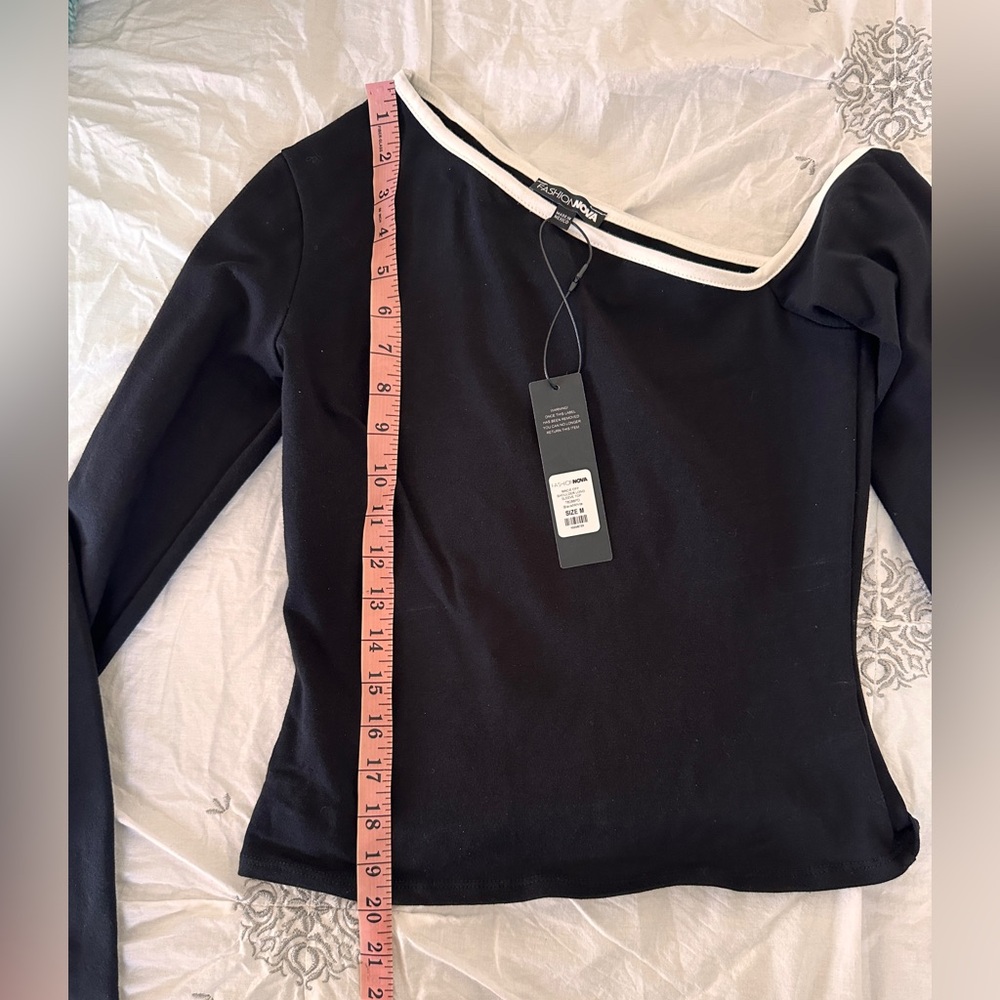 🖤Sexy Off Shoulder Long Sleeve Top - Picture 4 of 9
